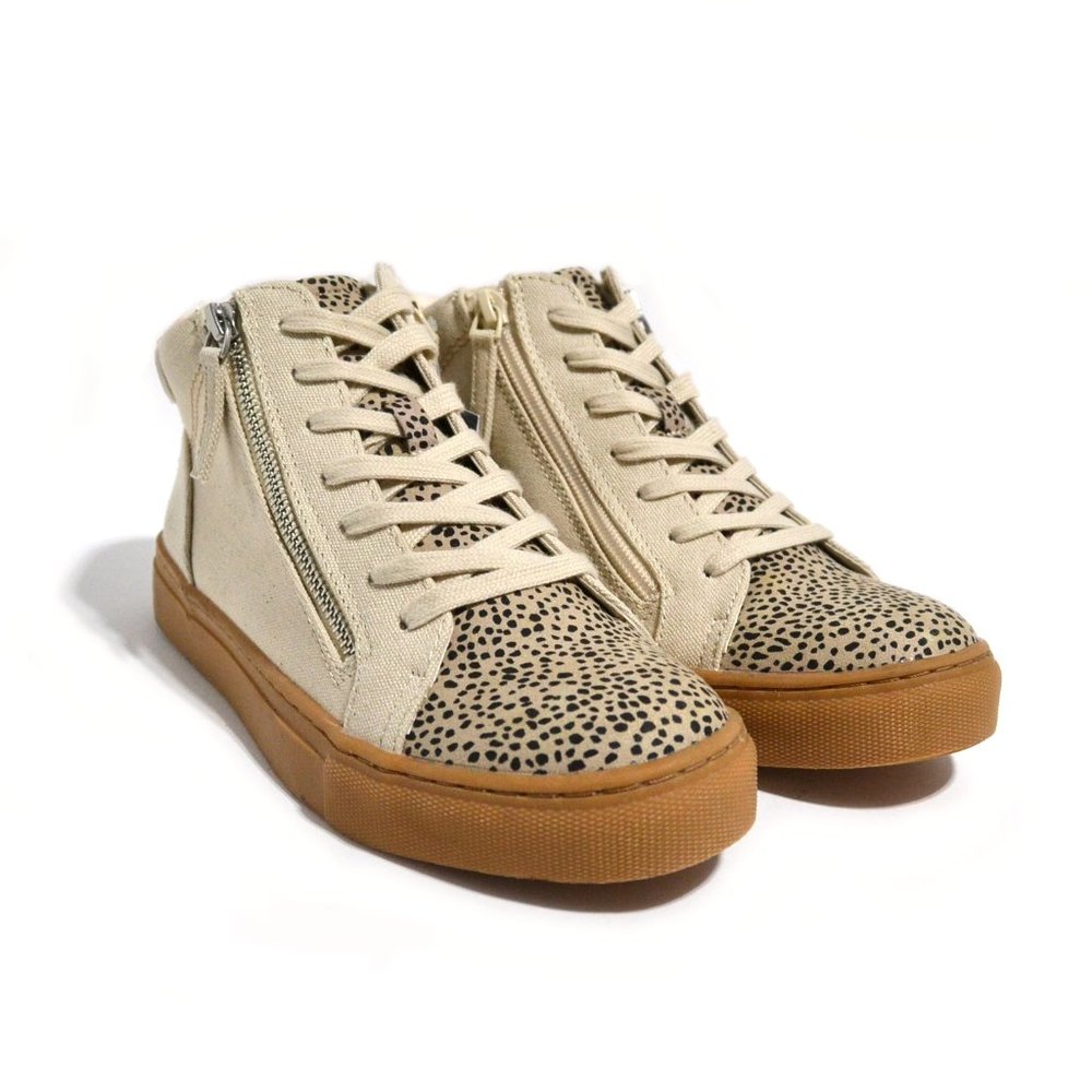 NWT Women's High Top Canvas Sneakers Taupe Sz 7.5
